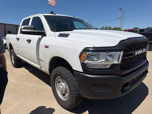 Used 2020 RAM 2500 Tradesman AWD/4WD image 3