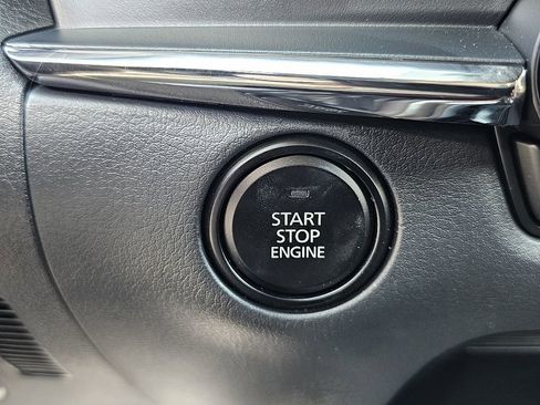 Certified 2025 MAZDA CX-30 AWD 2.5 S w/ Preferred Package image 31