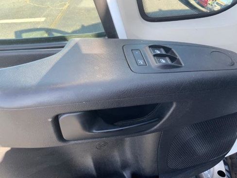 Used 2019 RAM ProMaster 2500 FWD image 24
