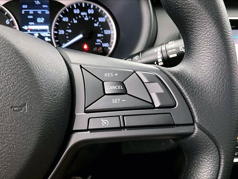 New 2025 Nissan Kicks Play S image 44