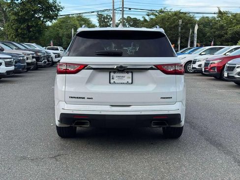 Used 2019 Chevrolet Traverse Premier w/ LPO, Blackout Package AWD/4WD image 6