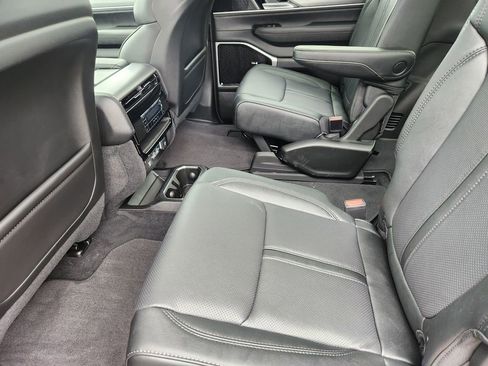 New 2026 Jeep Grand Wagoneer Limited AWD/4WD image 27