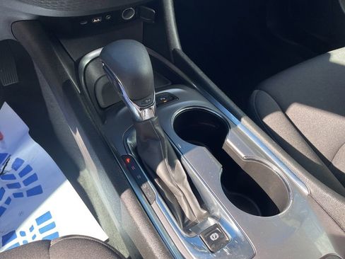 Used 2024 Chevrolet Malibu LT image 29