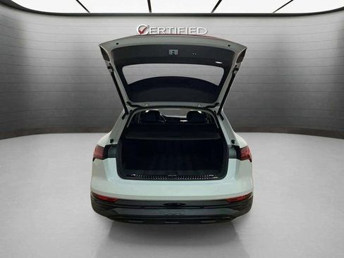 Used 2024 Audi Q8 e-tron Premium Plus w/ Premium Plus Package AWD/4WD image 7