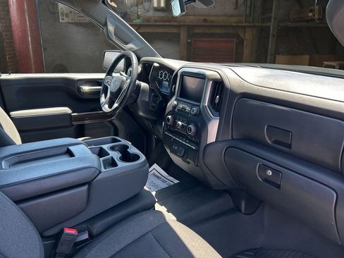 Certified 2022 Chevrolet Silverado 1500 RST AWD/4WD image 15