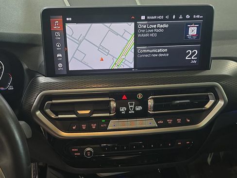 Used 2023 BMW X4 xDrive30i AWD/4WD image 23