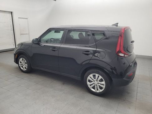 Used 2021 Kia Soul LX FWD image 3