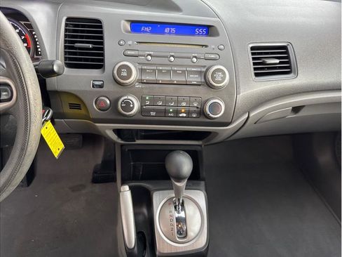 Used 2010 Honda Civic LX image 18