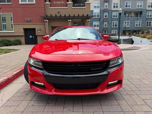 Used 2016 Dodge Charger R/T w/ Plus Group RWD image 11