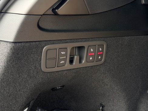 New 2026 Audi Q7 3.0T Premium Plus image 17