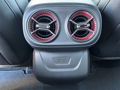 New 2025 Chevrolet Blazer EV RS image 32