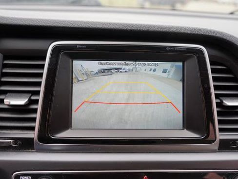 Used 2019 Hyundai Sonata Limited image 14