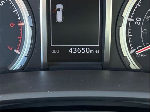 Used 2020 Toyota 4Runner TRD Off-Road Premium image 20