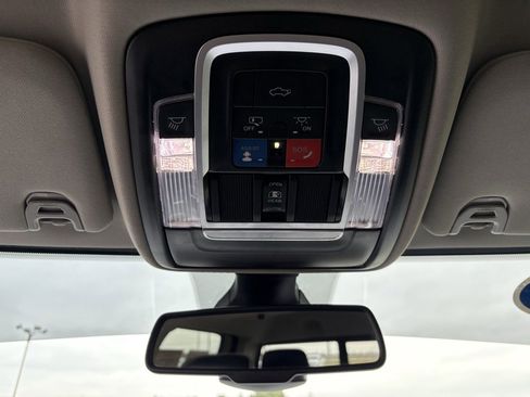 Used 2024 RAM 3500 Laramie w/ Bed Utility Group image 46