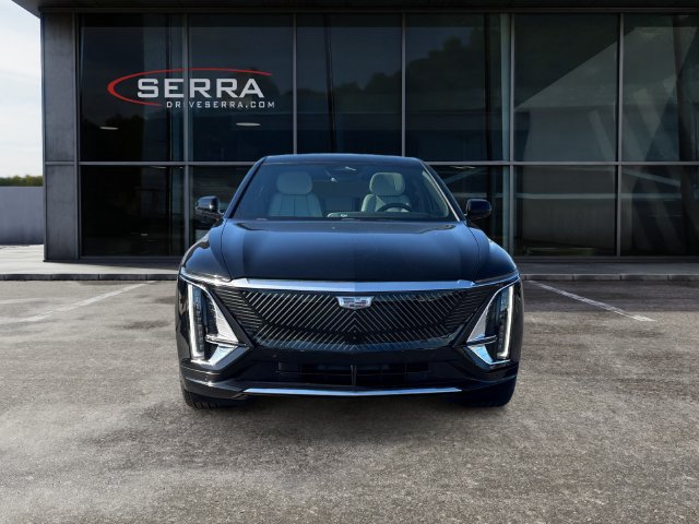 Used 2024 Cadillac Lyriq Luxury w/ LPO, Floor Liner Package AWD/4WD image 8