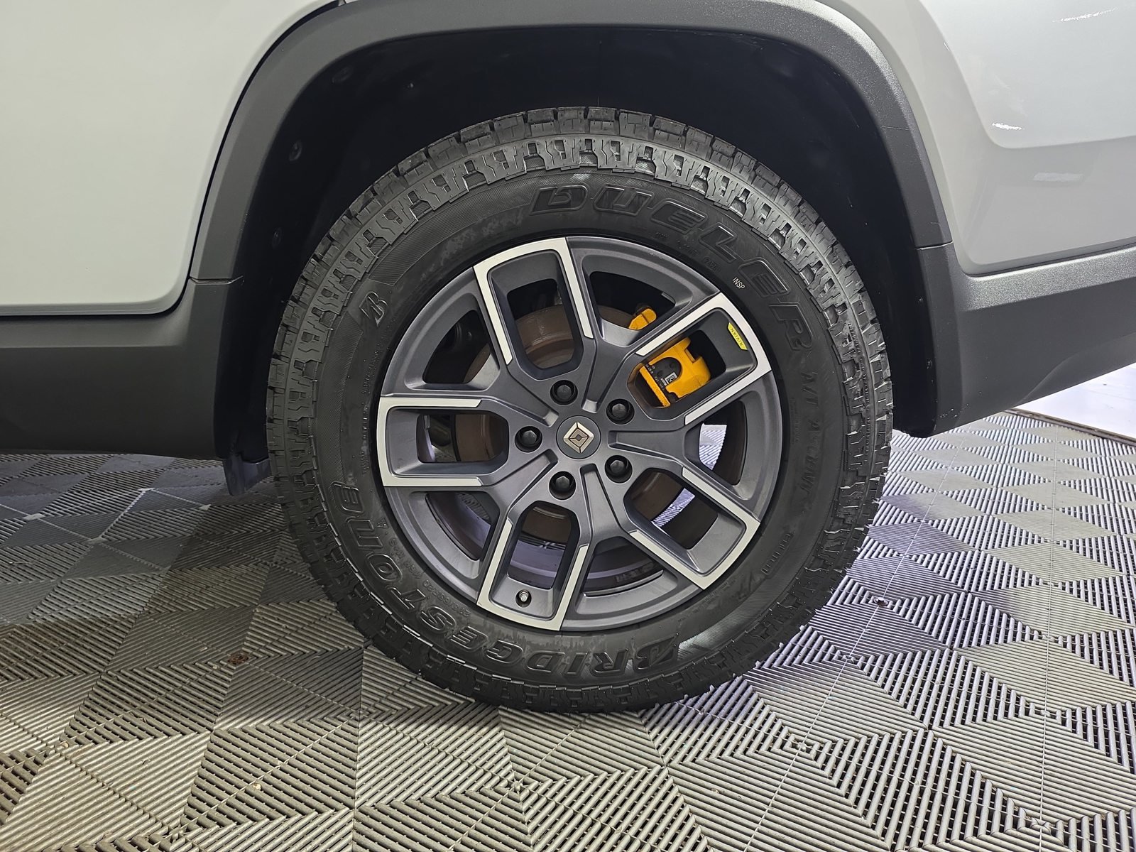 Used 2023 Rivian R1T Adventure Quad AWD/4WD image 10