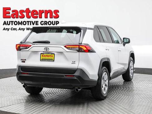 Used 2024 Toyota RAV4 LE image 5