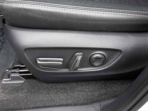 Used 2025 Toyota Land Cruiser w/ Premium Package image 23