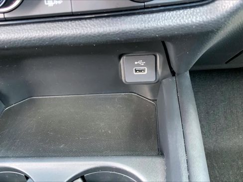 Used 2023 Honda HR-V Sport image 31