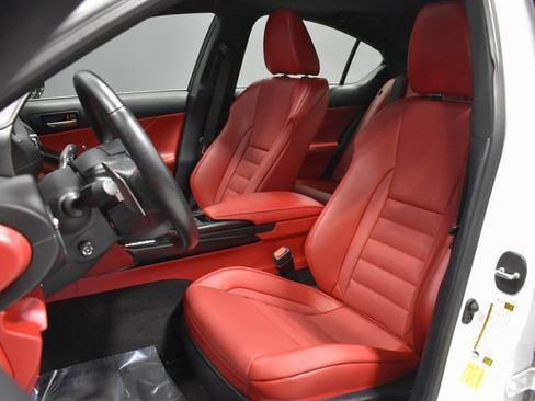 Used 2023 Lexus IS 350 F Sport image 5