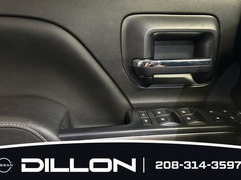 Used 2018 Chevrolet Silverado 1500 LT w/ All Star Edition AWD/4WD image 11