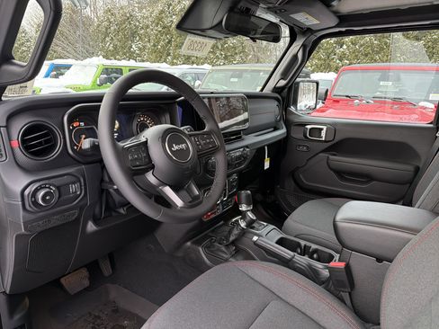 New 2026 Jeep Wrangler Unlimited Rubicon image 10