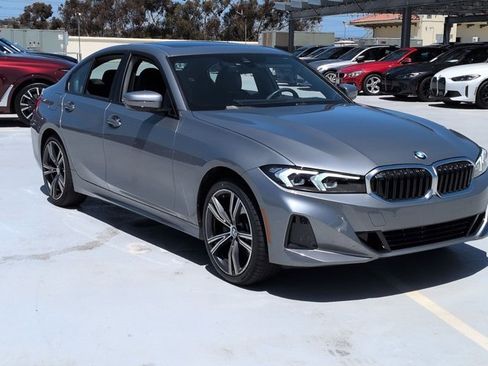 Used 2023 BMW 330i Sedan w/ Driving Assistance Package RWD image 3