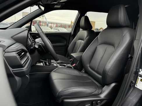 Used 2025 Subaru Forester Limited w/ Popular Package #1 image 21