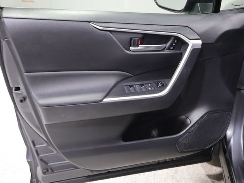 Used 2019 Toyota RAV4 XLE Premium w/ Advanced Technology Package AWD/4WD image 12