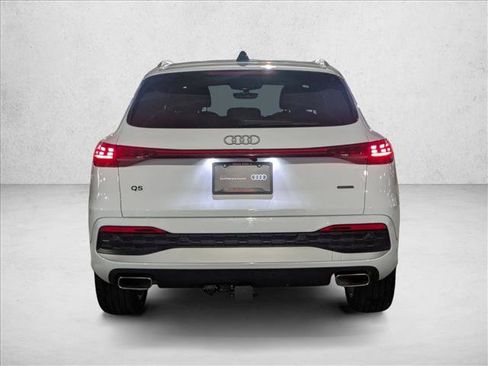 Used 2025 Audi Q5 Premium Plus w/ Premium Plus image 8
