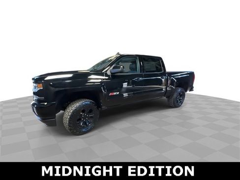 Used 2018 Chevrolet Silverado 1500 LTZ Z71 w/ LTZ Plus Package image 7