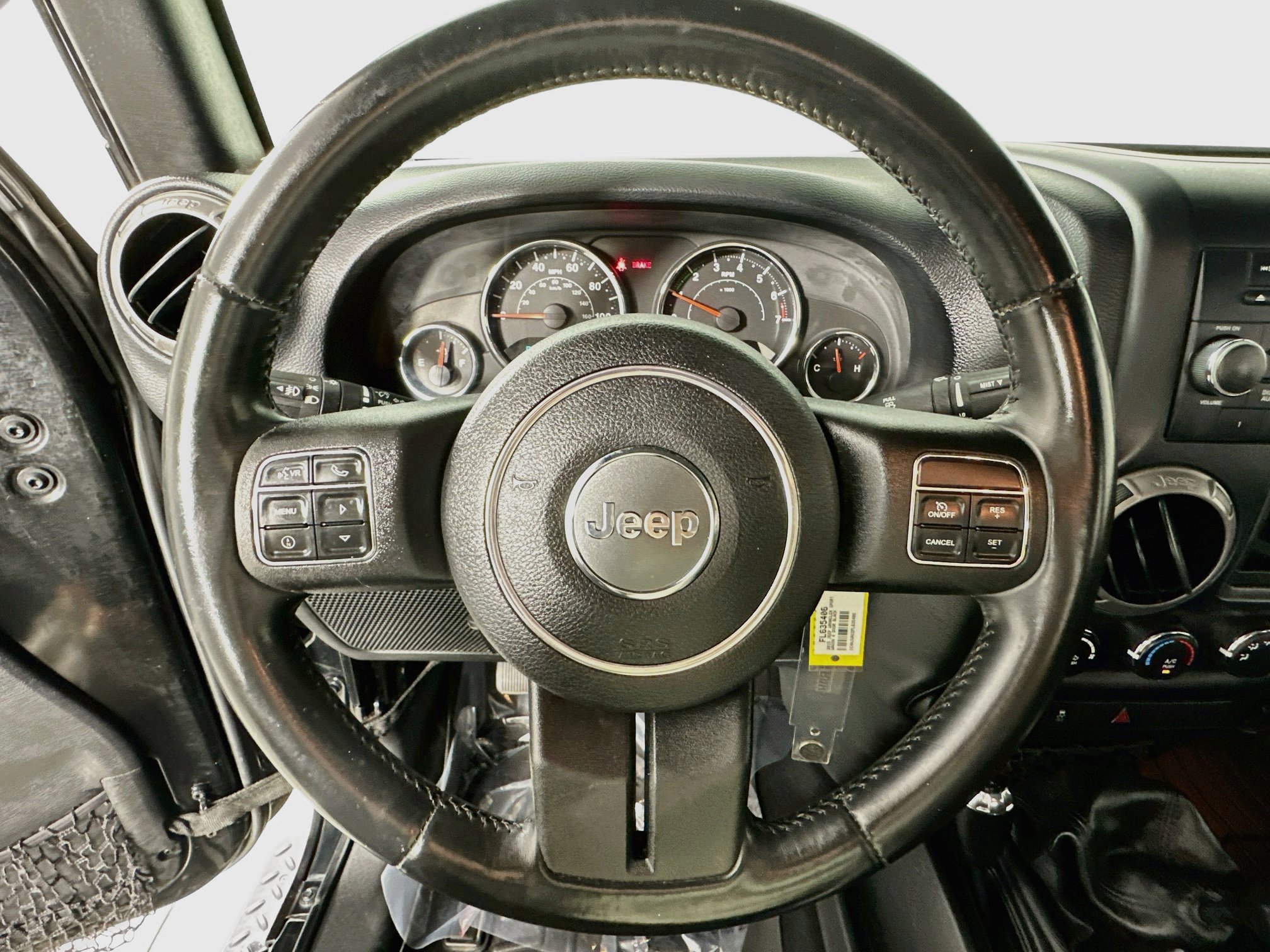 Used 2015 Jeep Wrangler Sport w/ Connectivity Group AWD/4WD image 10