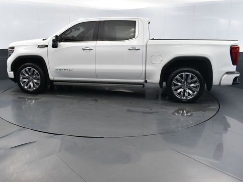 Used 2024 GMC Sierra 1500 Denali image 2