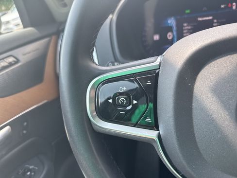 Certified 2023 Volvo XC90 B6 Plus w/ Protection Package Premier image 23