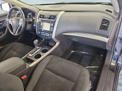 Used 2015 Nissan Altima 2.5 SV w/ Convenience Package FWD image 29