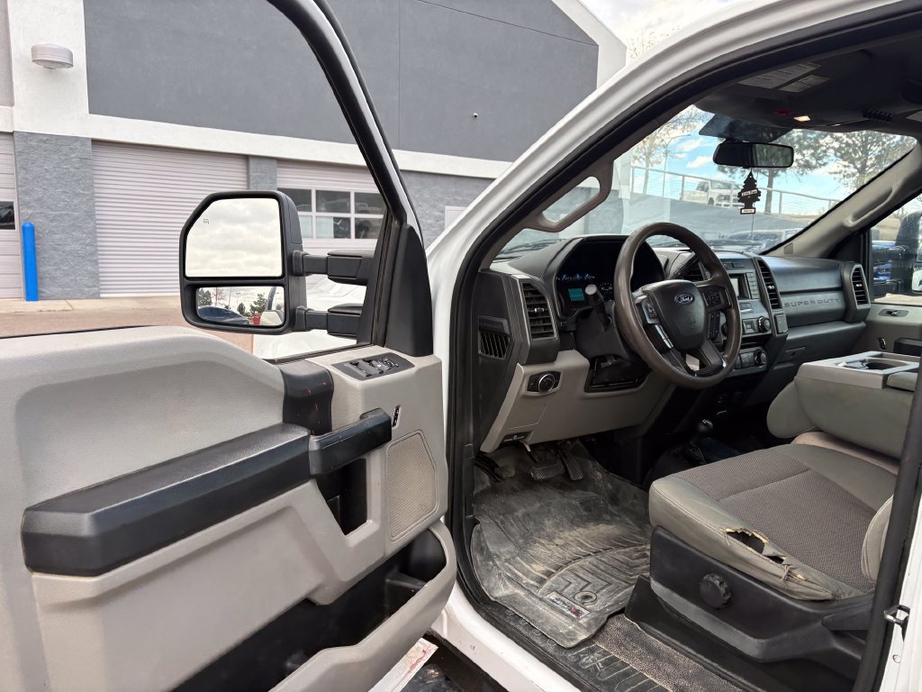Used 2017 Ford F350 XL w/ Power Equipment Group AWD/4WD image 15
