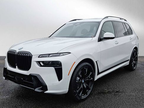 New 2026 BMW X7 xDrive40i w/ M Sport Package image 7