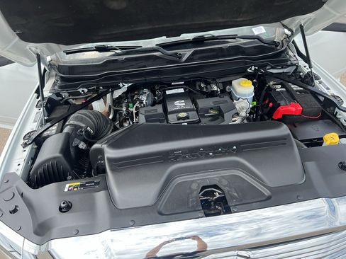 Used 2022 RAM 2500 Laramie AWD/4WD image 23