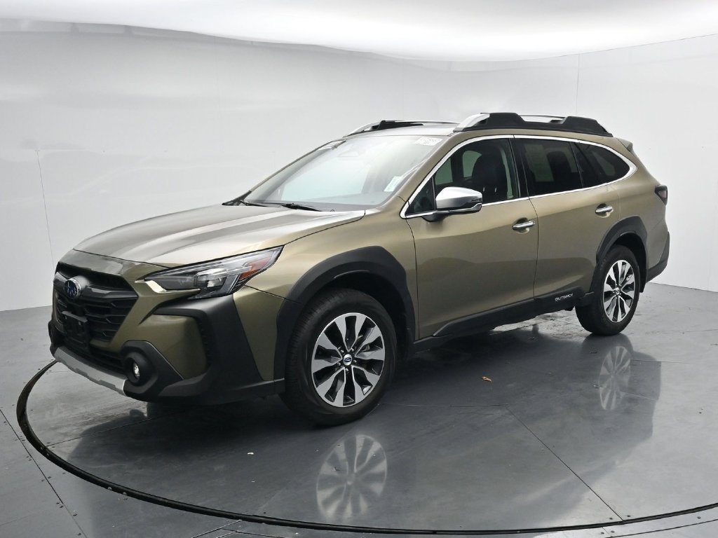 Used 2024 Subaru Outback Touring XT AWD/4WD image 4
