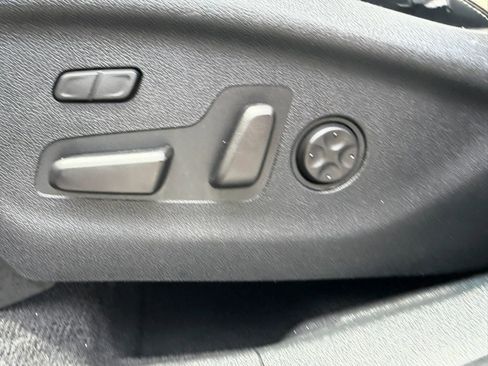 Used 2017 Kia Sorento SX AWD/4WD image 19