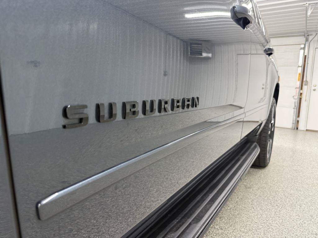 Used 2020 Chevrolet Suburban Premier AWD/4WD image 10