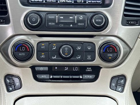Used 2018 GMC Yukon Denali w/ Denali Ultimate Package image 12