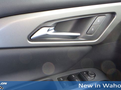 New 2026 Chevrolet Traverse LT w/ Midnight/Sport Edition image 13