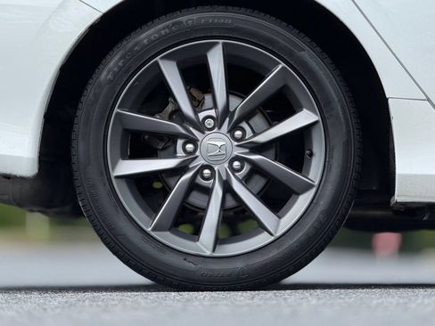 Used 2019 Honda Civic EX image 20