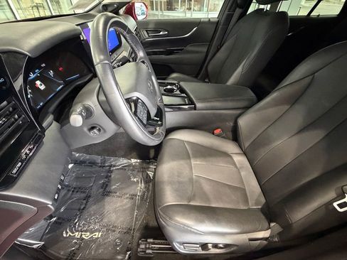 Used 2023 Toyota Mirai w/ Advanced Technology Package RWD image 19