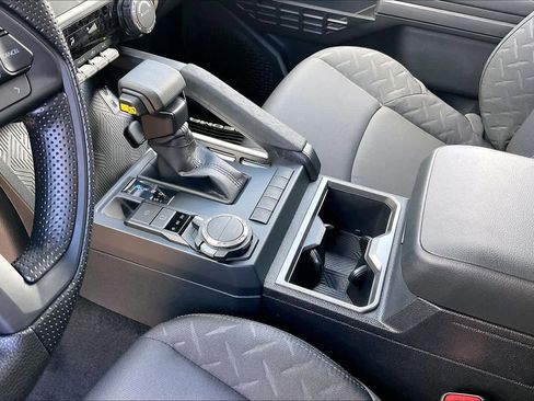 New 2026 Toyota Tacoma SR5 image 7