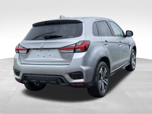 Used 2025 Mitsubishi Outlander Sport SE AWD/4WD image 5