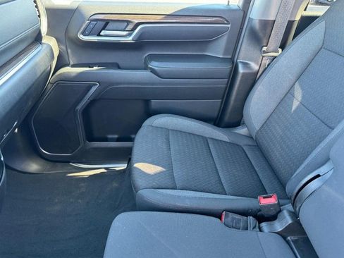 Used 2025 Chevrolet Silverado 1500 LT AWD/4WD image 13