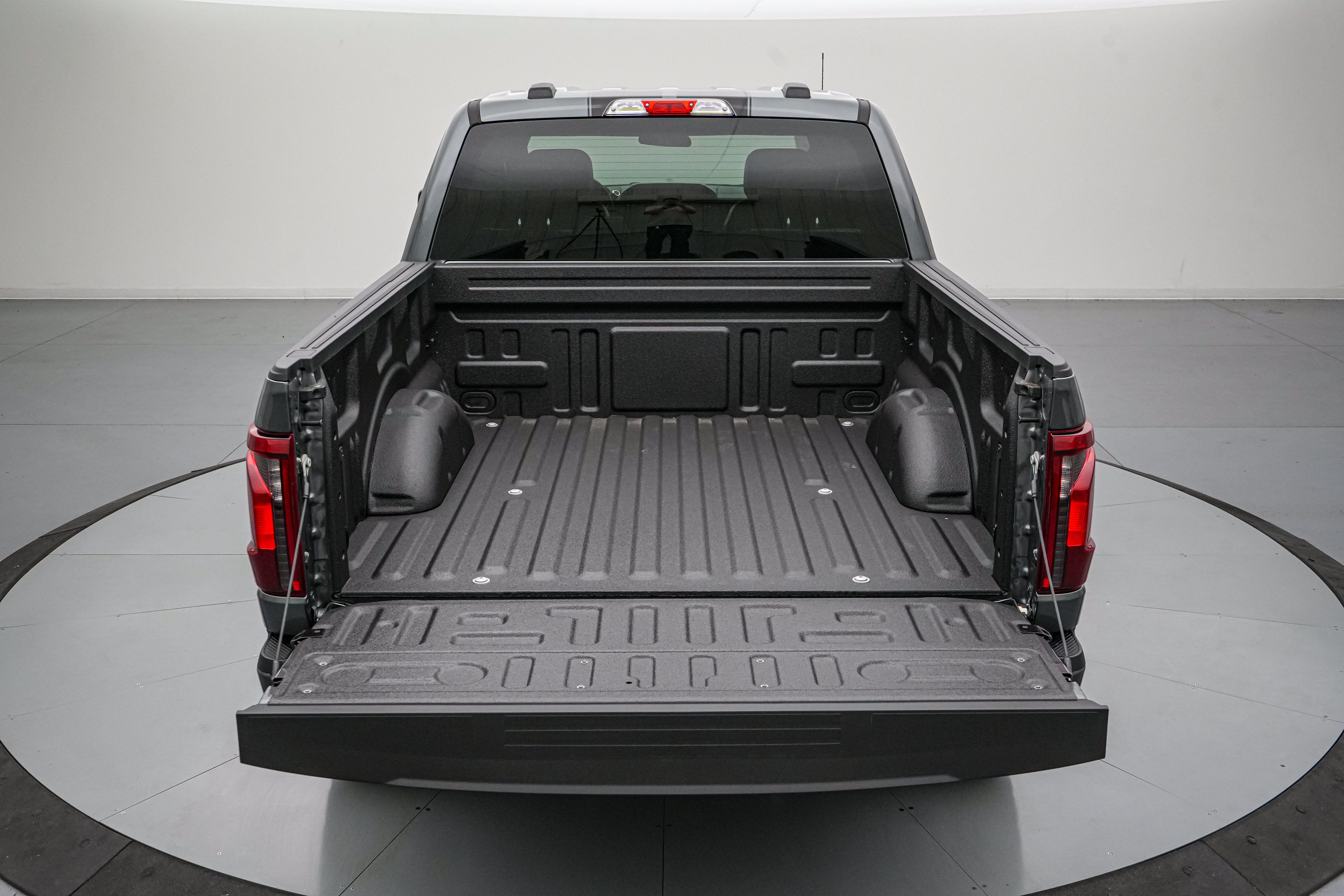 New 2026 Ford F150 STX w/ F-150 LOBO Package AWD/4WD image 7