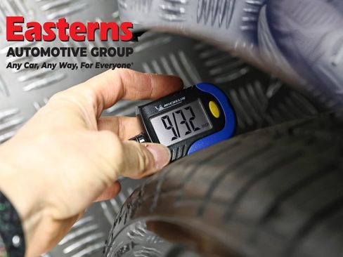 Used 2019 Tesla Model 3 Long Range image 23